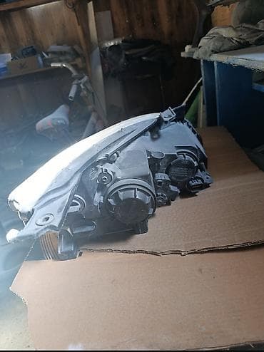 kia sepia: Sol, Yaxın və uzaq vuran işıqlar Kia, 2010 il, Orijinal, İşlənmiş — 2