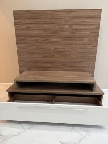 alminum qapi: Açılan, 1 qapı Düz dolab — 4