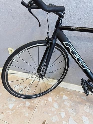teze velosipedler: Felt TK3 trek/velodrom velosipedi - Marka/model: Felt TK3 (şossə/trek — 3