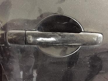 Qapı dəstəyi infiniti g35 başqa ehtiyat hissələridə var