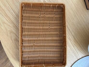 həsir səbət: Dördbucaqlı hörük səbət müxtəlif əşyaların saxlanması üçün nəzərdə — 1