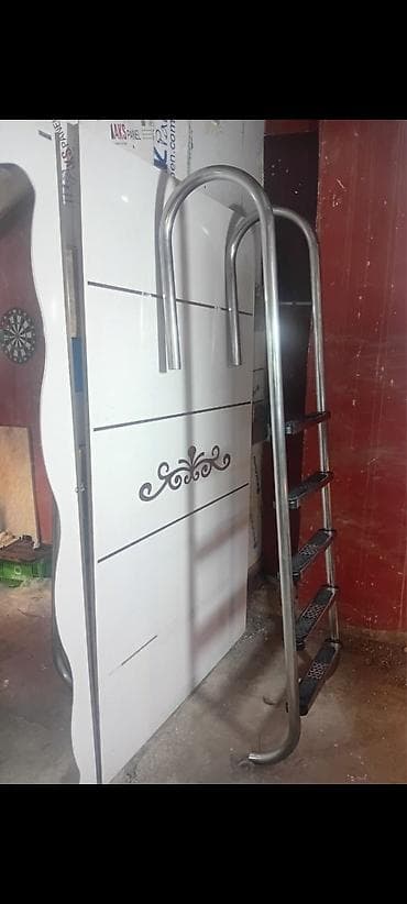 Alətlər: Hovuz nərdivanı – paslanmayan polad - Material: paslanmayan polad — 1