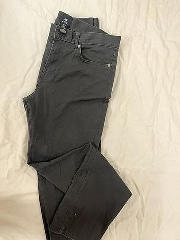 qara şalvarlar: H&M kişi şalvarı – Slim Fit - Ölçü: 31 (EUR 31 / US 31) - Rəng — 5