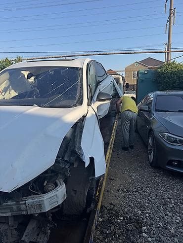Ford Fusion: 1.5 l | 2019 il 280000 km Sedan — 4