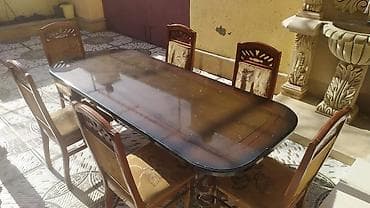 Masa və 6stulla birgə. Masa açılır 12neferlik olur. Qiyməti 150AZN