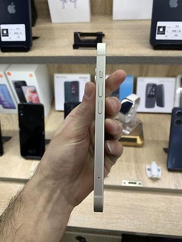 ram yaddaş: IPhone 14, 128 GB, Ağ, Face ID — 3