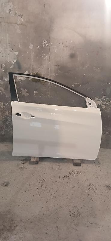 Sol ön, Hyundai 2013, 2013 il, Ünvandan götürmə — 3