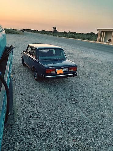 2107 oturacaq: LADA 2107, klassik sedan - Ban növü: sedan, 4 qapı - Rəng: tünd mavi — 2