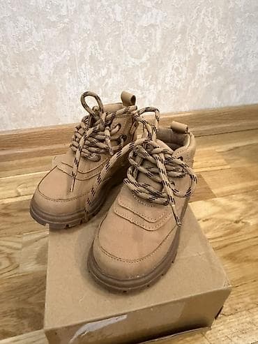 predo 3 nomre: Rəng - Qəhvəyi Botinkalar, Ölçü: 21, Uniseks — 1