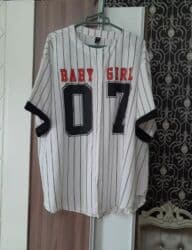 qisa qol koynekler: Şalvarlar herbiri L, razmere uyğundur. şalvarlar 6 azn. Oversize — 4