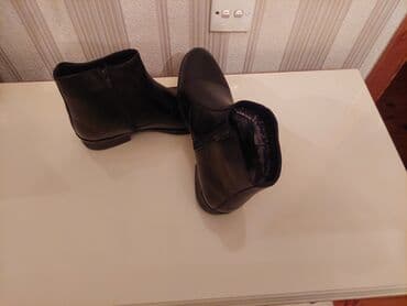 rezin botlar: Derimod, Ölçü: 43, rəng - Qara, Yeni — 3