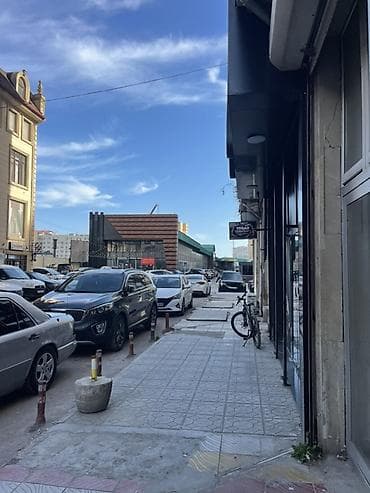 magaza icare: Mağaza icarəyə verilir 50kv dır həzi aslanov metrosuna 2 dəqiqəlik — 2