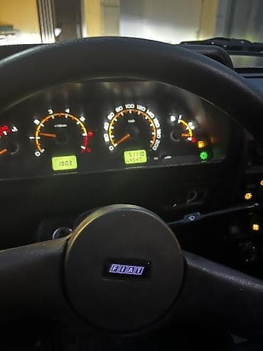 turbo.az vaz 21010: Lada 4x4 (Niva) — qara rəngli, 3 qapılı SUV Bez kraka. 2019 12 ci ay — 5