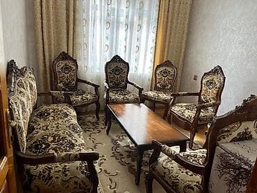 ikinci el kunc divan: Yumsaq Dest hamisi birlikde 500 azn satilir‼️real aliciya endirim — 1