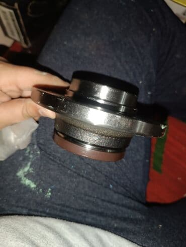 диски на аккорд 7: Məhsul: Təkər göbəyi (hub) komplekti Təsvir: - Şəkillərdə olan — 2