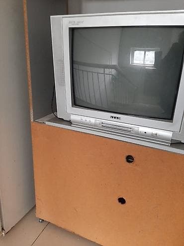 декор для дома: Bir neçə əşya dəsti: - Televizor: “STAR” markalı klassik kineskop TV — 1