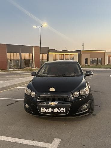 salon niva: Chevrolet Aveo: 1.6 л | 2014 г. 250000 км Седан — 3