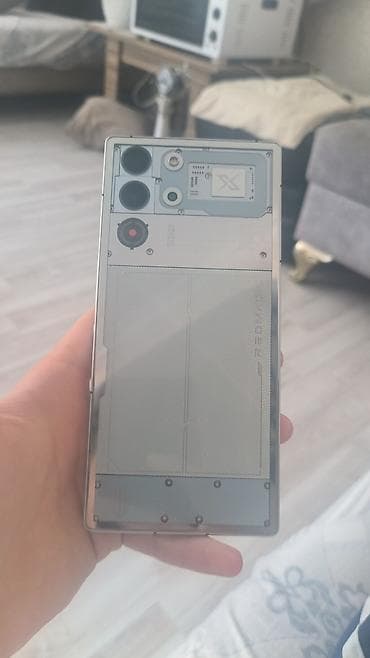 redmagic azerbaycan: ZTE Nubia Red Magic Pro — 2