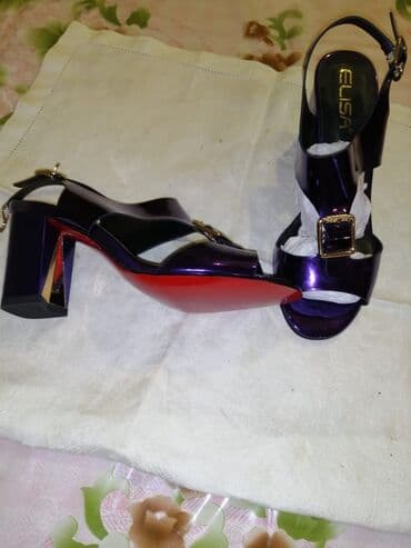 детские босоножки: Размер: 35, Новый — 1