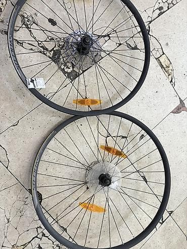 maxxis: Synchros 29" MTB təkər cütü - Ölçü: 29" - Brend/model: Syncros (jant — 9