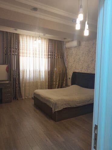 6 mkr: 5-ci mikrorayon, 3 otaqlı, Yeni tikili, m. Memar Əcəmi, 120 kv. m — 8