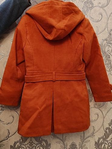 Uşaq üçün elektrik maşınları: Uşaq qız üçün qışlıq palto. Turkiye istehsali - Rənglər: qırmızı və — 4