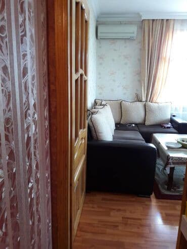 at yalında evlər: Sumqayıt, 3 otaqlı, Köhnə tikili, 50 kv. m — 3