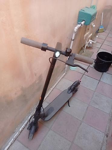 samokat az: Elektrik skuter – qara rəngli, şəhər üçün yığcam model. bidəne — 1