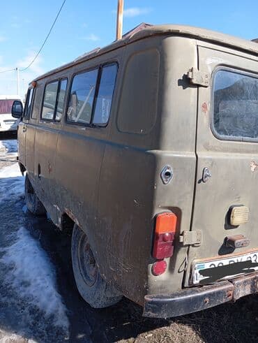 mişelin təkərləri: UAZ 452 Buhanka: 2.5 l | 1978 il 100000 km Van/Minivan — 3