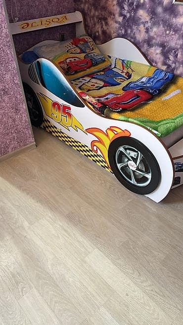 qaz 3: Uşaq üçün maşın formalı çarpayı - Dizayn: Yarış avtomobili — 1