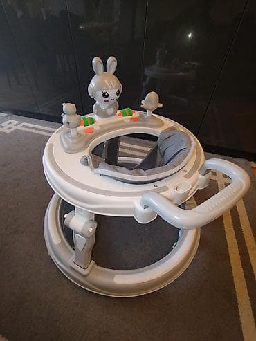 Uşaq gəzdirəcəyi / yürüteç/ manej bir ay işlənib, təzədir - Rəng