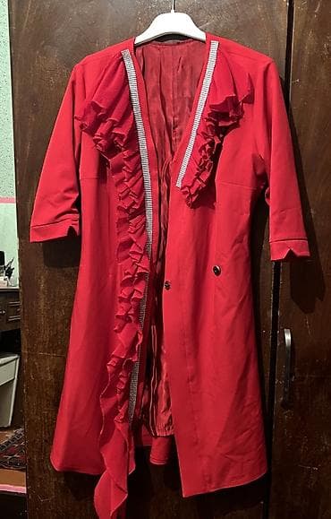 desd paltarlar: Her biri yenidir. 40,42 olcuye gedir 15 azn en asagi yeri 10 azn. Her — 2