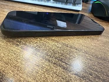 Elektronika: IPhone 16 Pro, Qara — 8