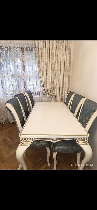 Qonaq otağı üçün, Açılmayan, Dördbucaq masa, 4 stul lalafo.az -da Qonaq otağı üçün, Açılmayan, Dördbucaq masa, 4 stul