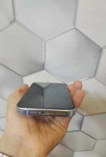iphone dubai version: IPhone 16 Pro, 128 GB, White Titanium, Face ID — 2