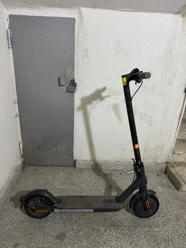 2 cı el elektrikli scooter: İşlənmiş Elektrik samokat 8", 351 - 500 Vt, 16 - 25 km/s, Ödənişli çatdırılma, Ünvandan götürmə — 2