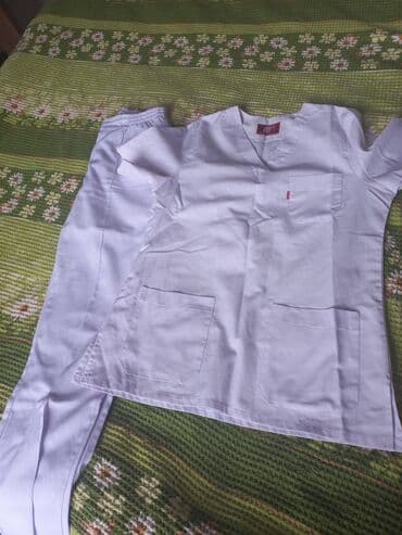 tibb geyim: Tibbi xalatlar 10 manat walvarla birge 17 manat xalatlar az — 3