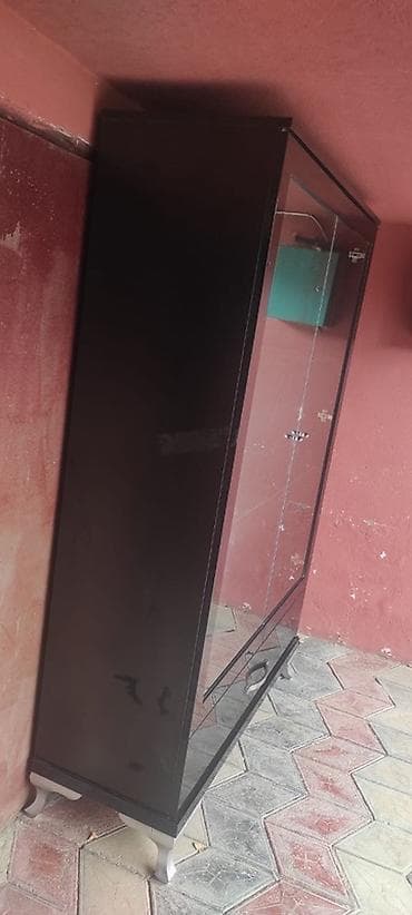 plasmas skaflar: Şüşəli dolab vitrini, Ödənişli çatdırılma — 2