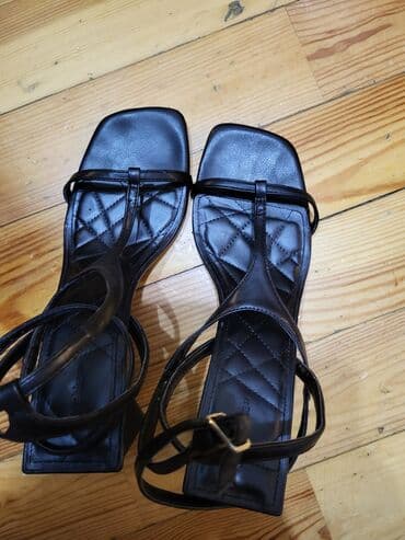 женские пляжные шлепанцы: Размер: 39, цвет - Черный, Новый — 2