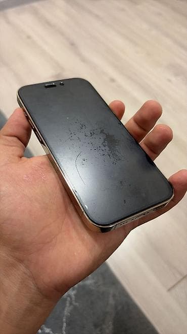 ayfon 7 s: IPhone 15 Pro, 256 GB, Qızılı, Face ID — 3