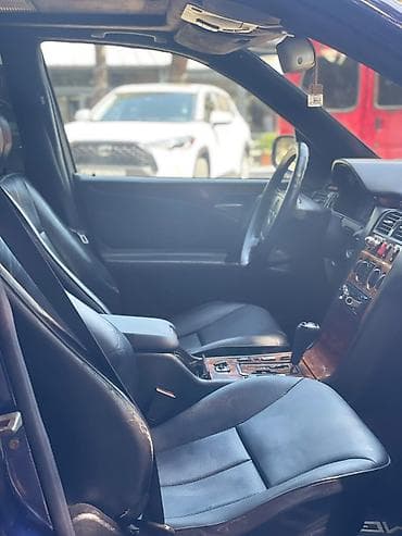 audi a5: Mercedes-Benz E-Class: 2.4 l | 1999 il Sedan — 5