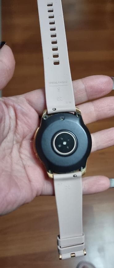 samsung komputer: İşlənmiş, Smart saat, Samsung, Sensor ekran, rəng - Qızılı — 3