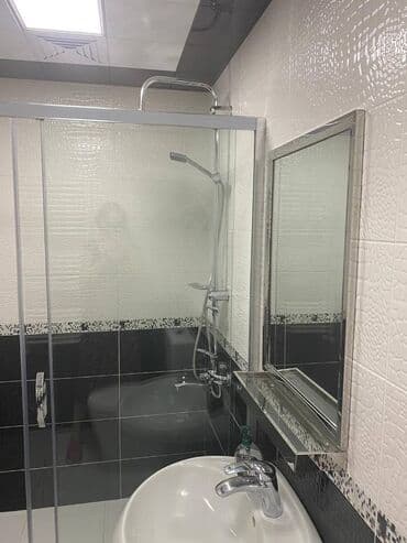 ramanı evlər: Yasamal rayonu Elmlər metrosunun yaxınlığında, köhnə tikili 9 — 19