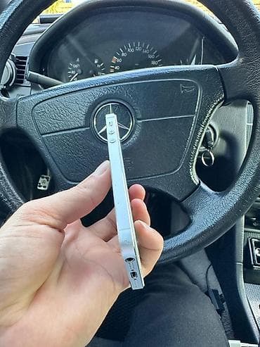 huawei 90 pro: IPhone 5s, Gümüşü, Barmaq izi — 5