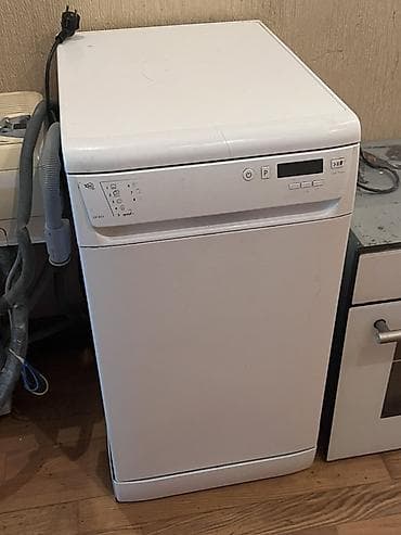 korpuslar: Qabyuyan maşın – 45 sm, sərbəst quraşdırılan Model: Indesit LSP 835 — 1