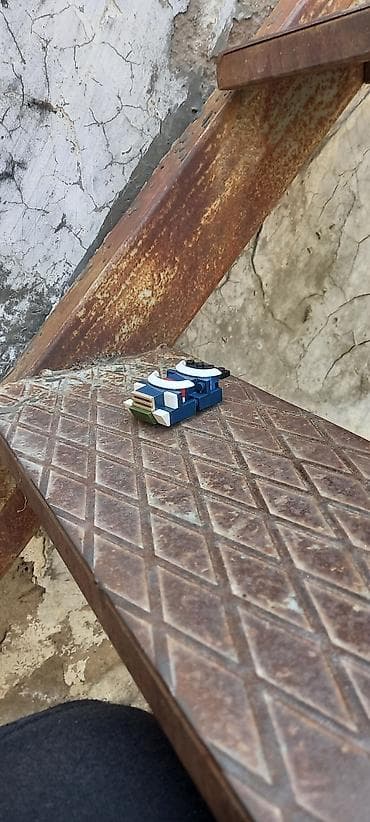Mini LEGO model – mavi rəngli mikro maşın/hovercraft konstruksiyası - — 2