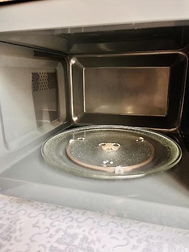Mikrodalğalı sobalar: Mikrodalğalı soba Toshiba, Ayrıca dayanan, Mikrodalğalar ilə, rəng - Qara — 4