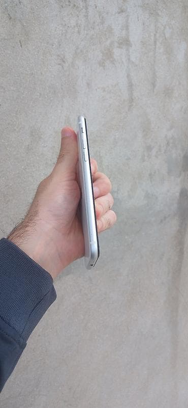 samsung tab s9 fe: IPhone SE 2020, 64 GB, Ağ, Barmaq izi — 7