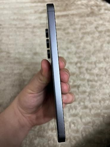 not 10 pilus: Samsung Galaxy S24 FE, 256 GB, rəng - Boz — 4