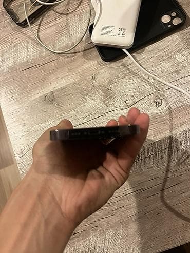 ipad.6: IPhone 14 Pro, 256 GB, Deep Purple, Face ID — 5